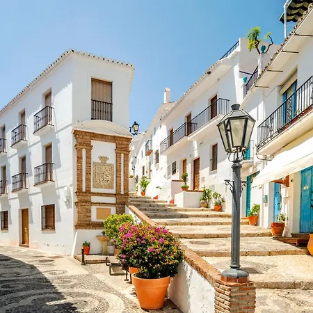 Casa Torrecilla En El Centro De - South Costa Nerja